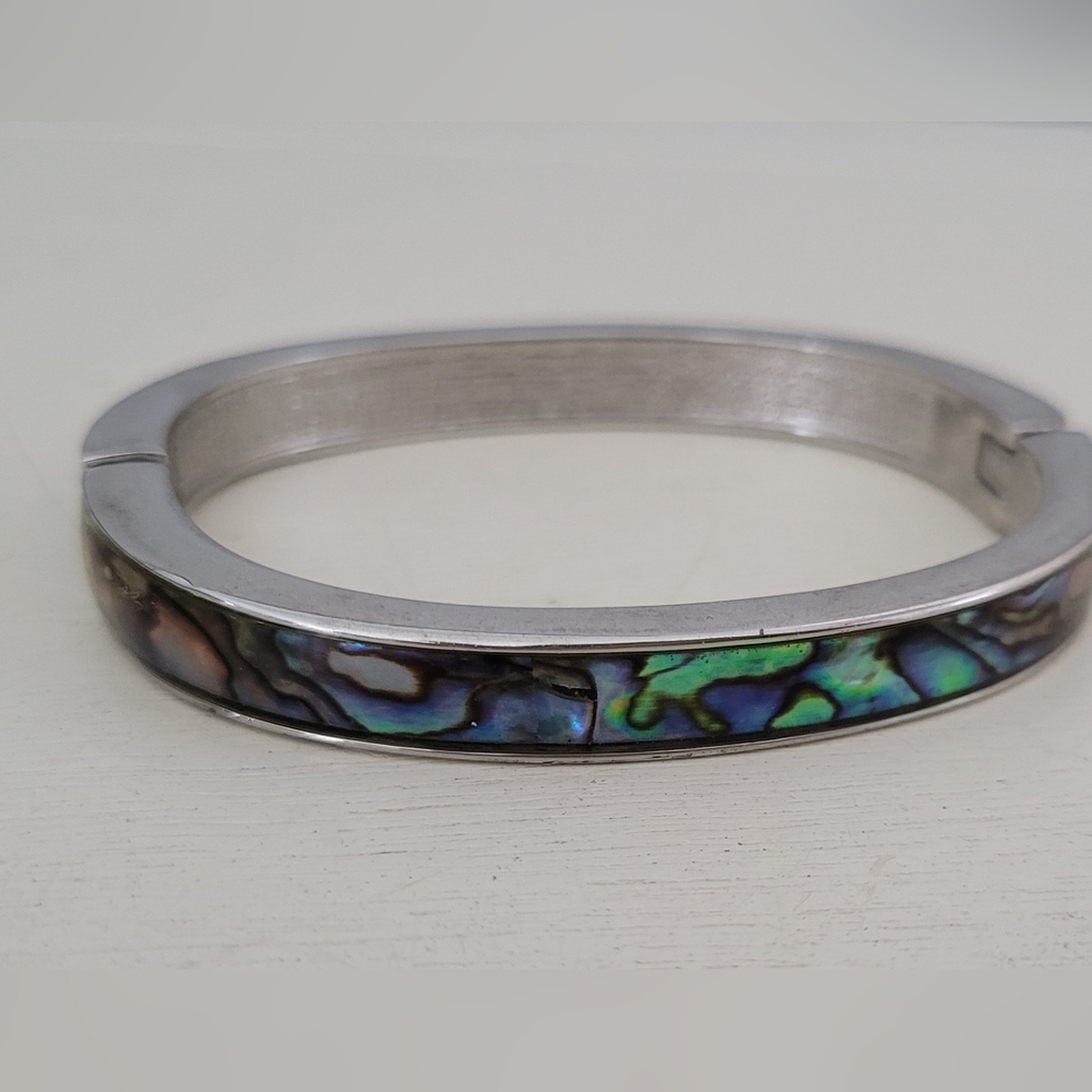 Abalone Shell Bracelet - Picture 2 of 4
